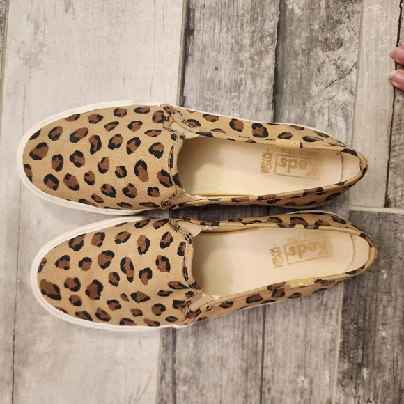 Keds Leopard Print Slip On Canvas Sneakers Size 6.5 - Picture 4 of 8